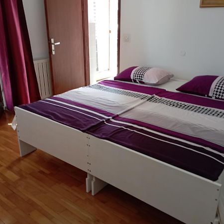 Apartment Mare 1 Novigrad  Bagian luar foto