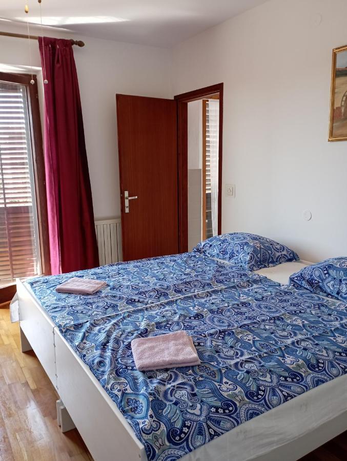 Apartment Mare 1 Novigrad  Bagian luar foto