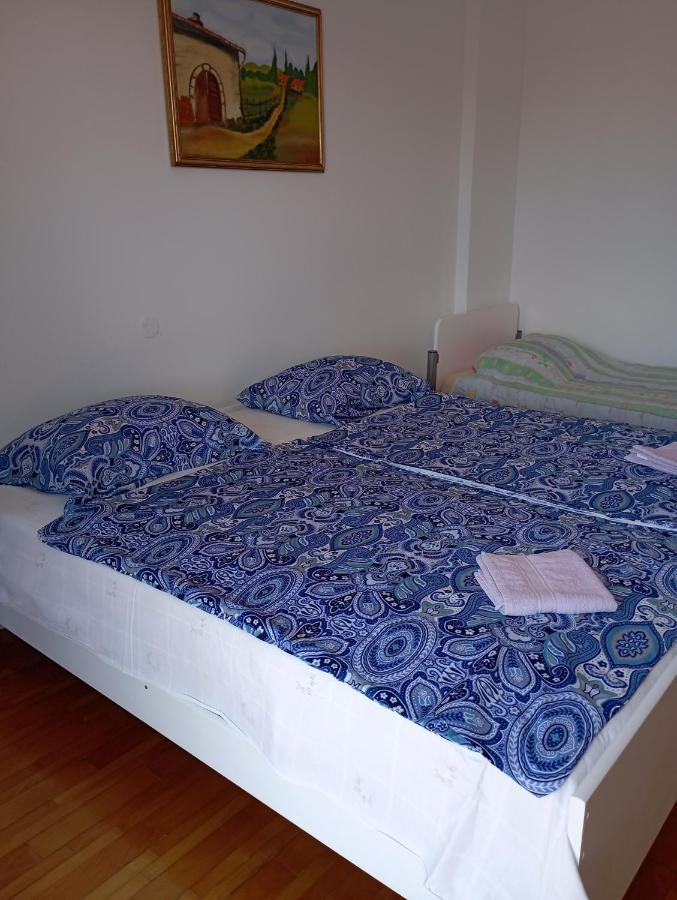 Apartment Mare 1 Novigrad  Bagian luar foto