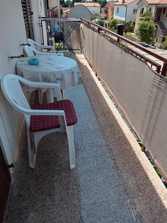 Apartment Mare 1 Novigrad  Bagian luar foto